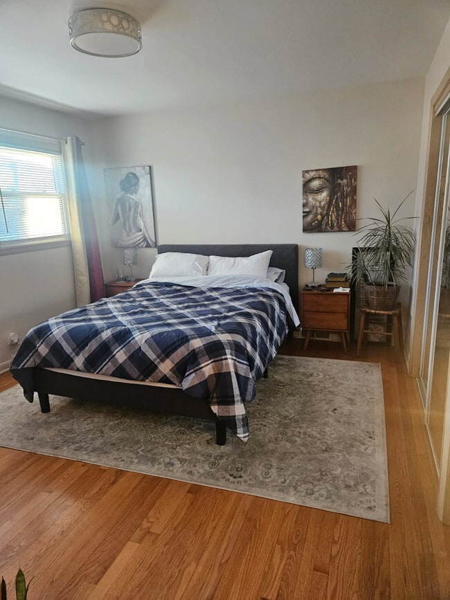 Photo - 3311 W Pratt Ave Unit 2