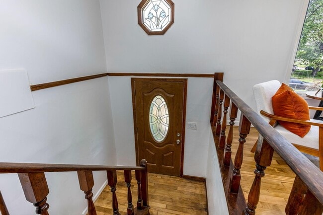 Photo - 3747 Christie Rd W