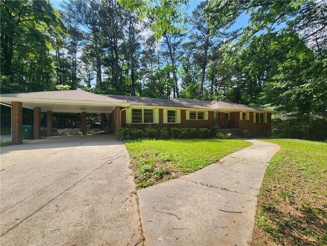 2338 Clairmont Rd - House Rental in Atlanta, GA | ForRent.com