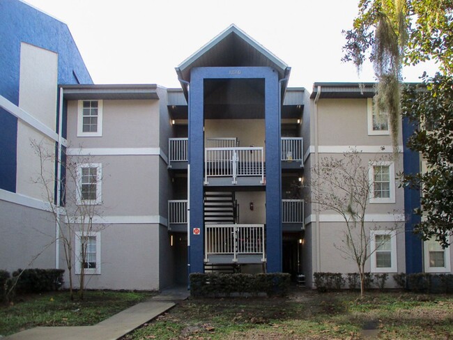 Photo - 2/2 Ground Floor Condo Unit in Oakbrook Availabl...