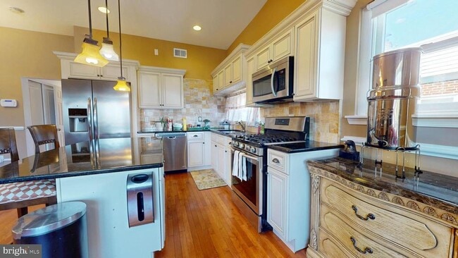 Photo - 8902 Blue Grass Rd
