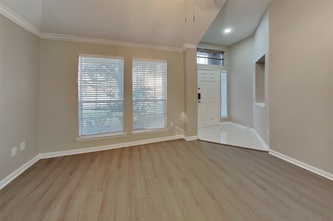 Photo - 16902 Canyon Ridge Ct