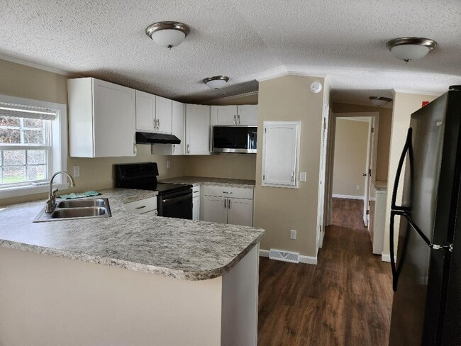 Photo - 16 Kimberly St