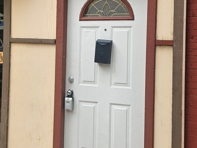 Photo - 59 S Grove Ave