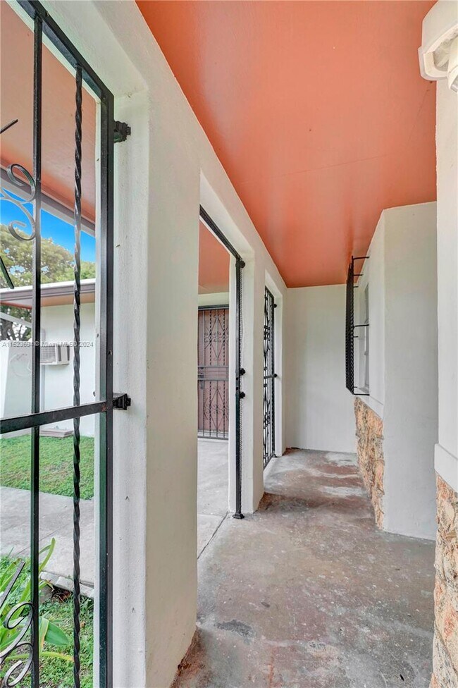 Photo - 13011 SW 80th St