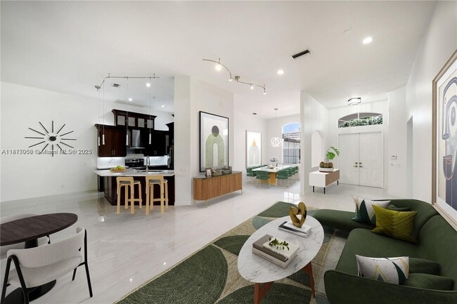 Photo - 2527 Jardin Dr