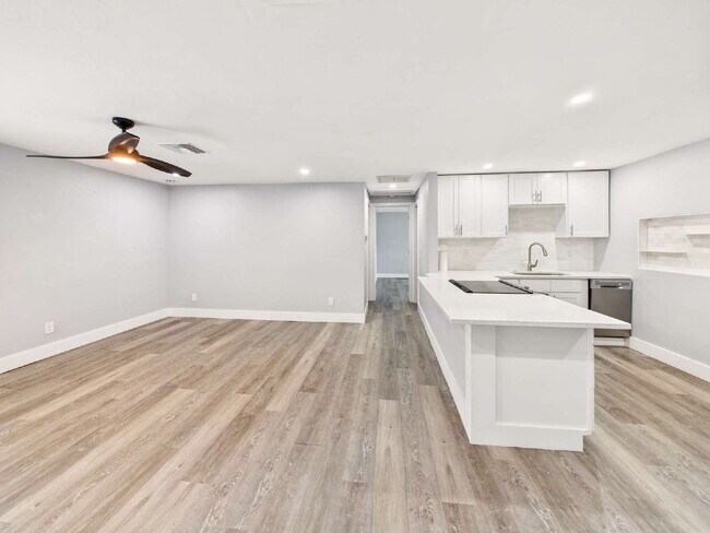 Photo - Bright & Pet-Friendly 2BR Home in River Pa...