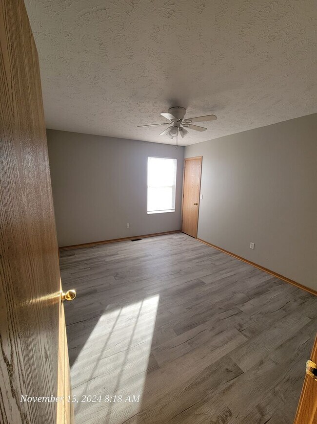 Photo - S0225-MF1 Unit A