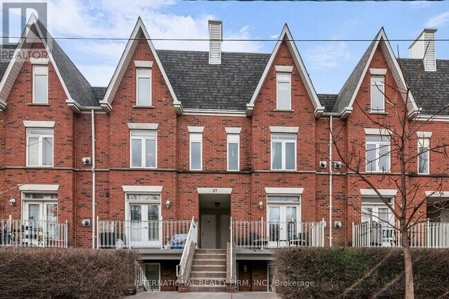 Photo - 27 Sudbury St