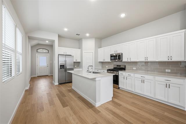 Photo - 4005 Sandstone Dr