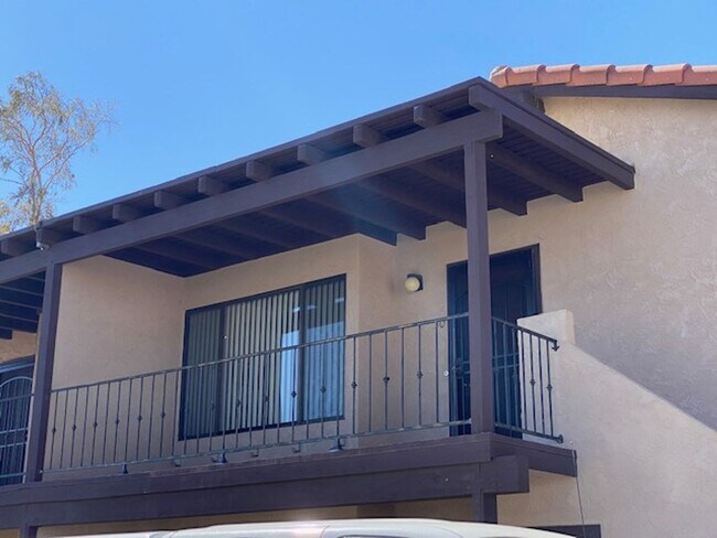 Photo - 2BR 1 BA Upstairs Condo / Riverfront Complex