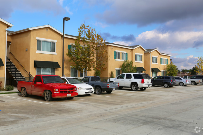 Kendrea Place Apartments - Mc Farland, CA | ForRent.com