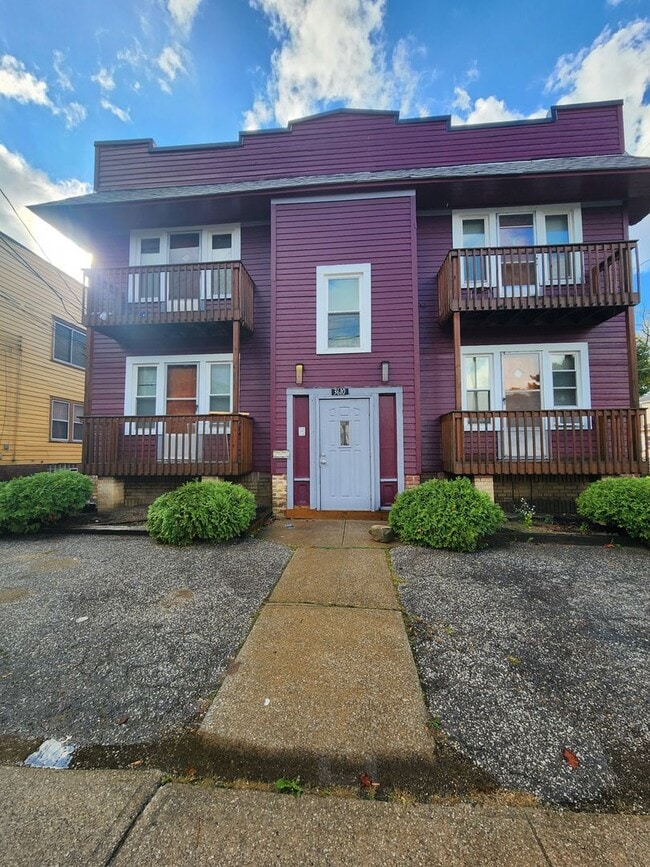 Photo - 120th,E.3610 Unit 4