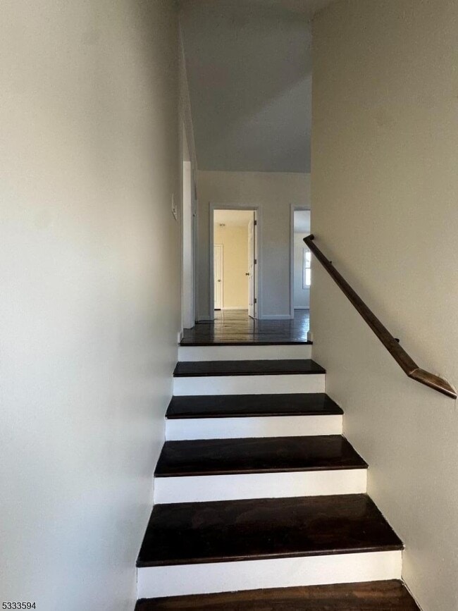 Photo - 329 Orange Rd