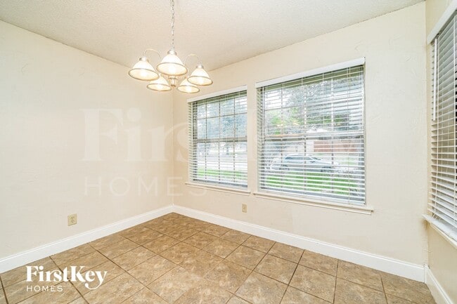 5624 Lordsburg Trail