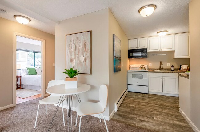 Photo - 371 Harvard St Unit 2