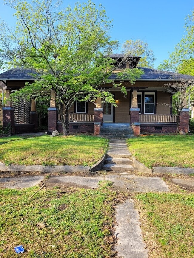 Photo - 831 Western Ave Casa