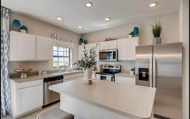 Photo - 1116 SW 7th Ct