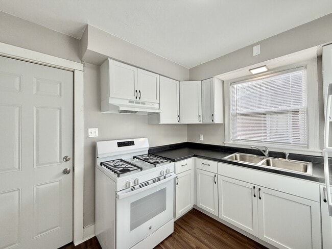 Photo - 1306 Copeland Ave