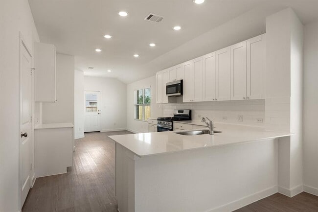 Photo - 1407 Hermosa Gdns