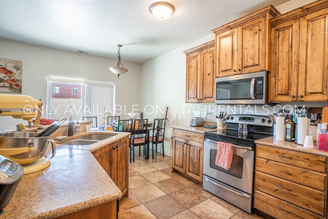 Photo - 278 Cascade Ct
