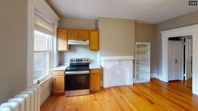 Photo - 35 Dwight St