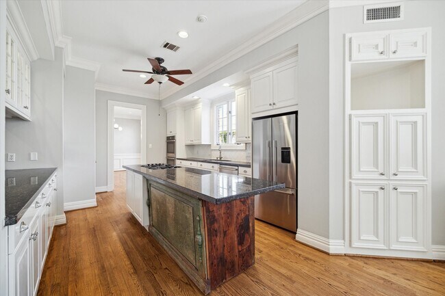 Photo - 6433 Sewanee Ave