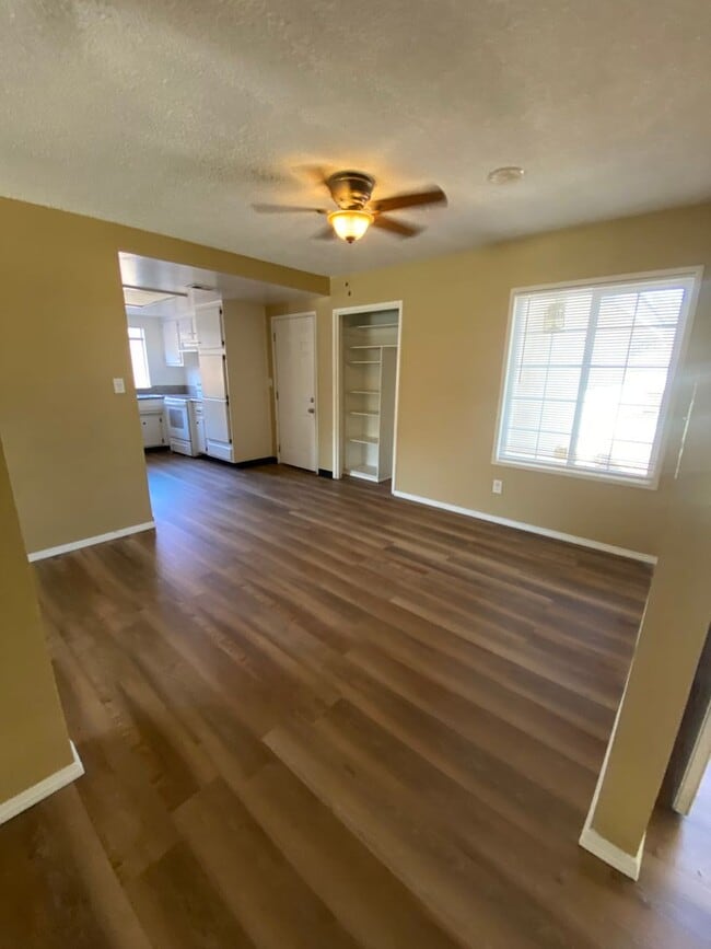 Photo - 4601 Glengary Pl