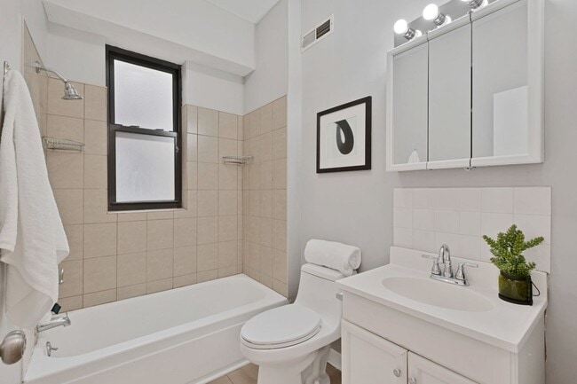Photo - 1402 W Flournoy St Unit Anupama Sri Kota