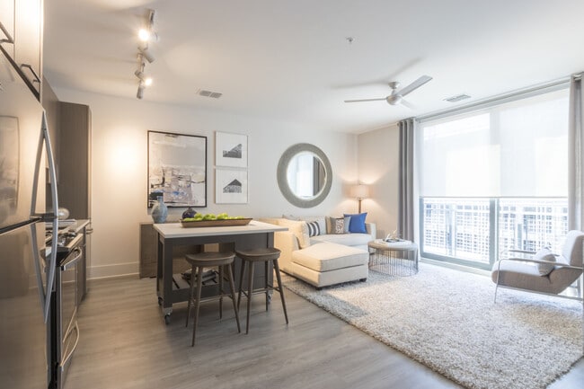 Linea Midtown apartments — community photo