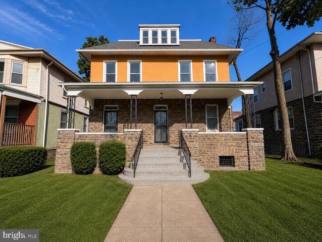 Building Photo - 5149 N Camac St