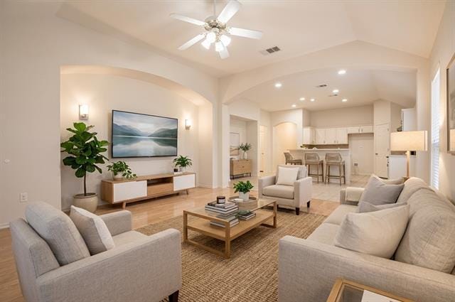 2755 Honey Suckle Dr