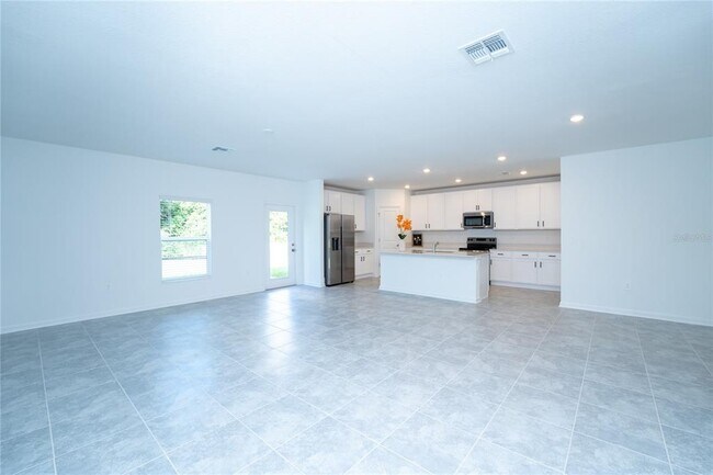 Photo - 581 Bell Prairie Cir