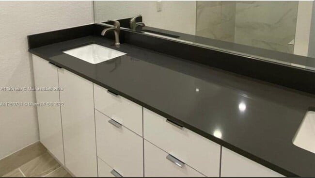 Photo - 193 Vermont Ave