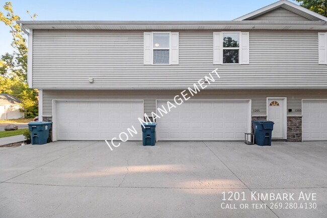 1201 Kimbark Ave