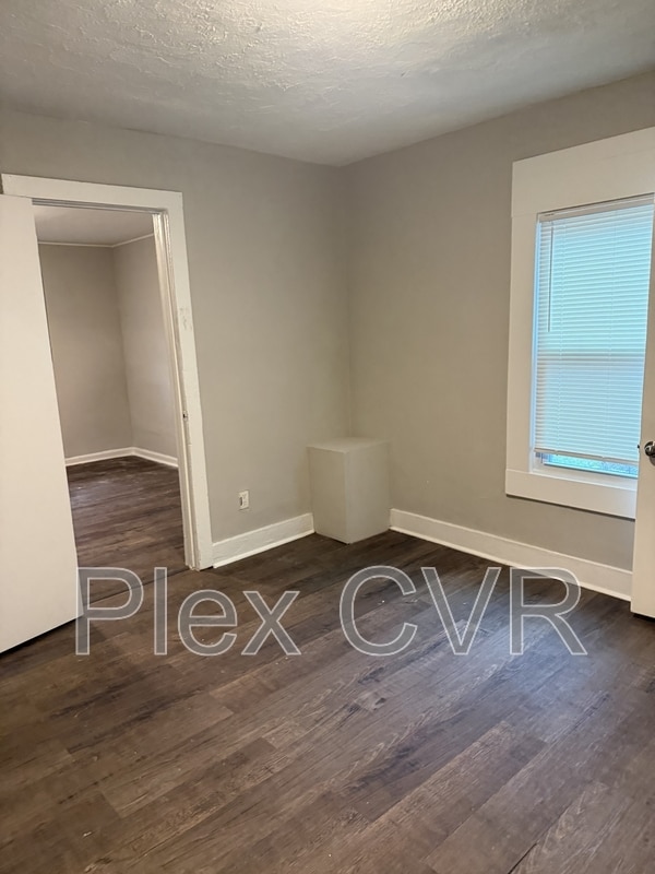 Photo - 4022 Young Ave