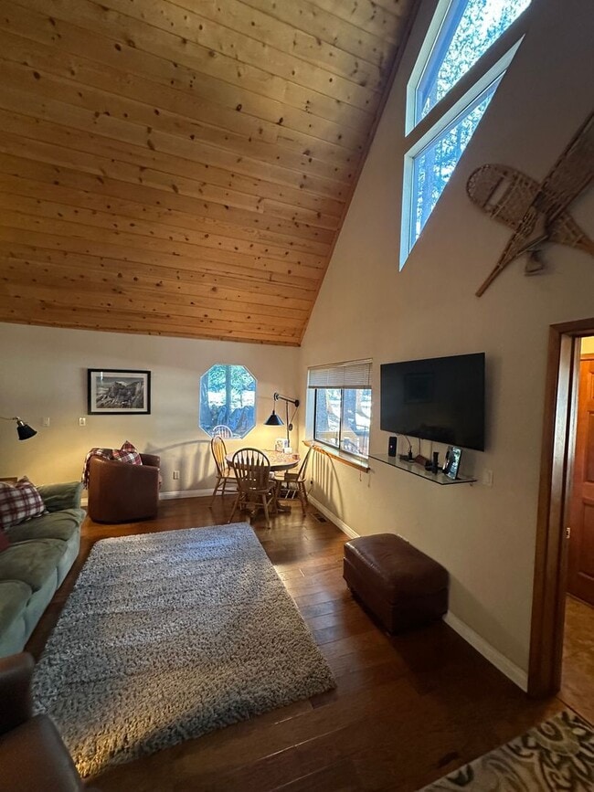 Photo - 11275 Chalet Rd