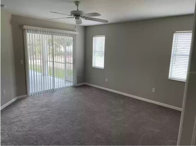 Master Bedroom - 4492 Adelaide Ave