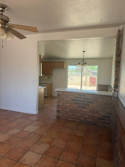 Photo - 1848 W Lester St