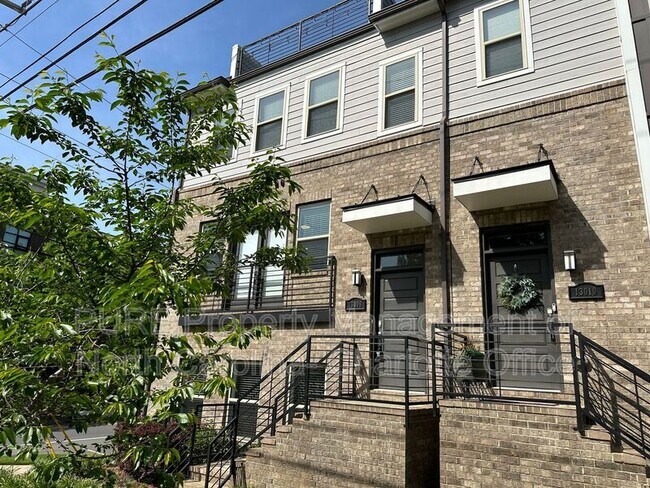 Photo - 13006 Tinton Ave