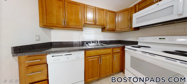 Building Photo - 378 Sunderland Rd Rental