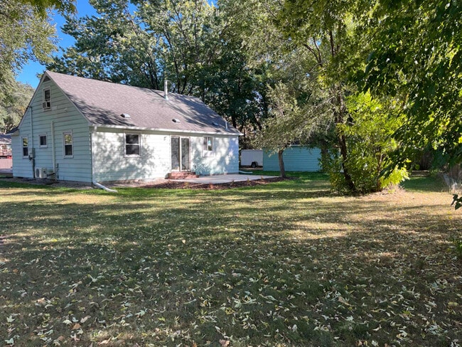 Photo - 11935 Winnetka Ave N