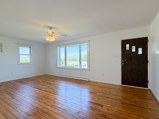 3928 Oregon Pike