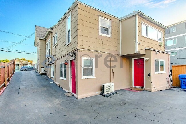 Photo - 839 N Bunker Hill Ave