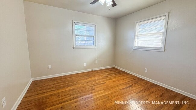 Photo - 2115 S Loop 289