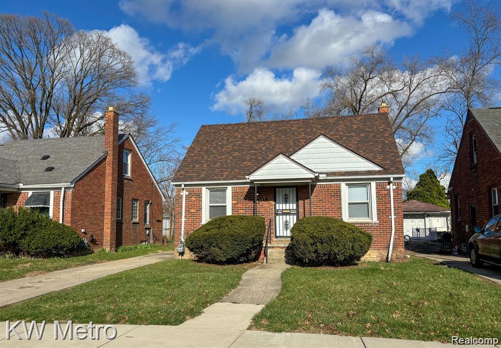 Photo - 18484 Ashton Ave House