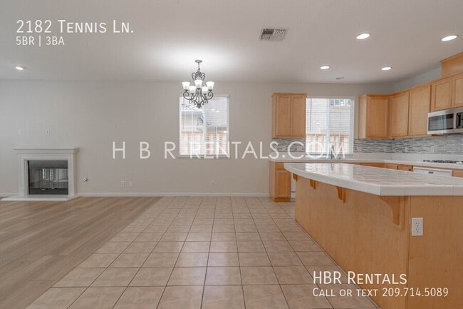 Photo - 2182 Tennis Ln