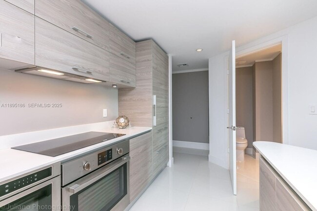 Photo - 1300 S Miami Ave Unidad 2109