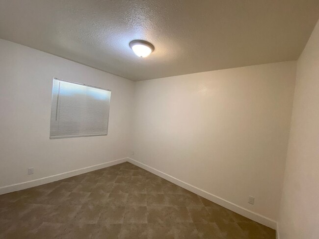 Photo - Cozy 2 Bedroom!