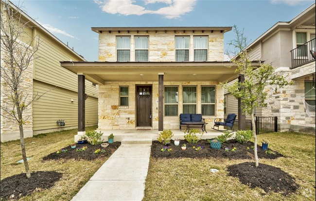 Building Photo - Charming Modern Residence in Dripping Springs Rental